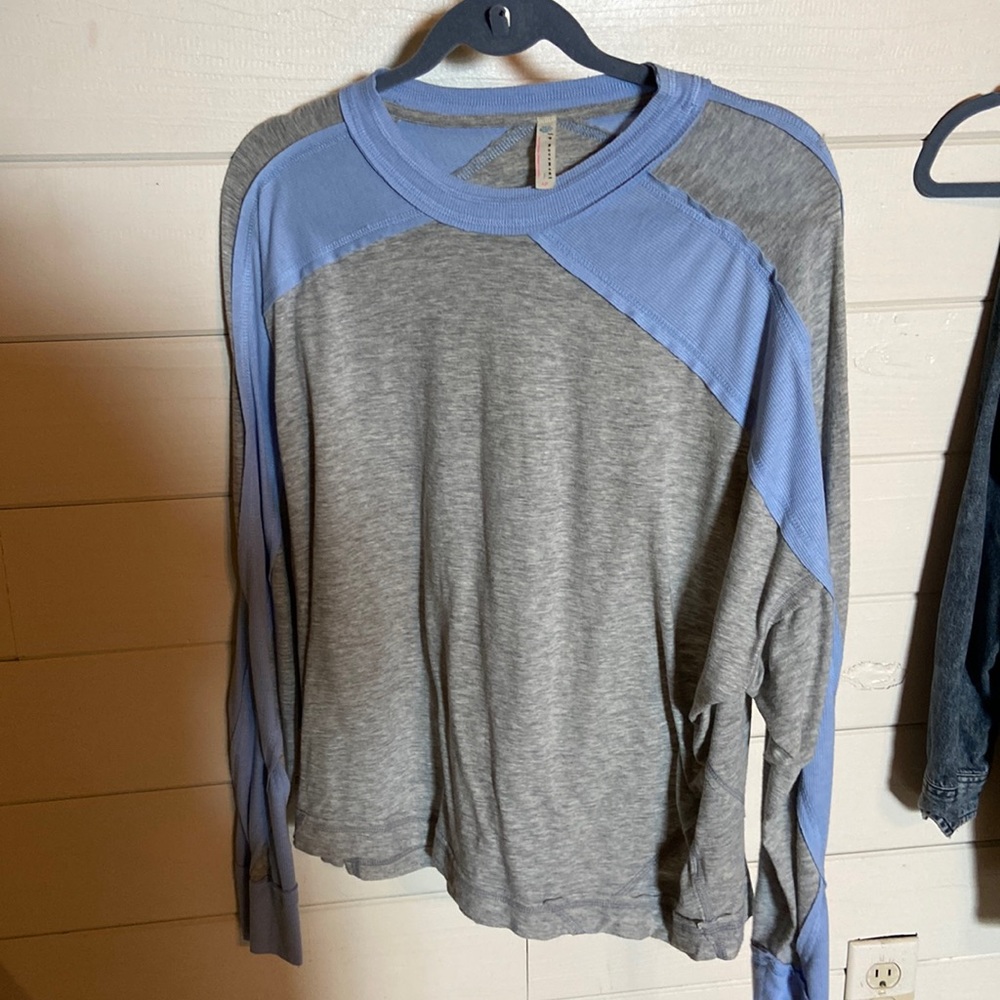 Free People Movement top